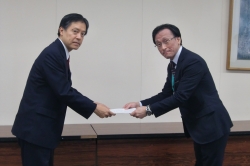 写真:加入促進を要請