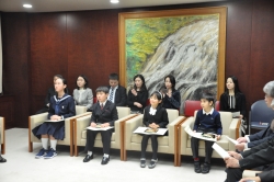 平成29年度読書感想文表彰　小・中学生4名が区長賞を受賞小写真2