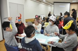 「せかい!動物かんきょう会議 in 大久保」を開催小写真1