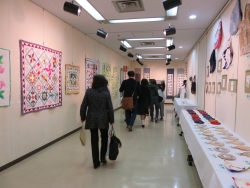 写真：展示会会場の様子