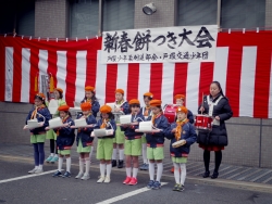 写真:戸塚交通少年団の皆さんによる演奏