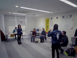 写真:新宿ごっくん体操の様子