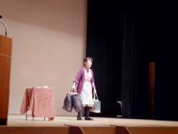 写真:実演式防犯講和1