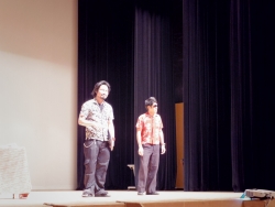 写真:実演式防犯講和2