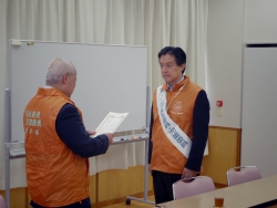 写真:委嘱状伝達式