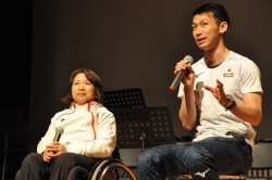 写真:斉藤さん・清水さんの講演