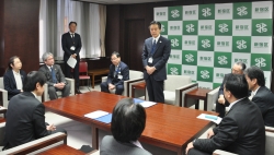 写真:締結式の様子