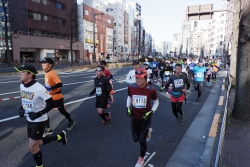 写真：新宿通り