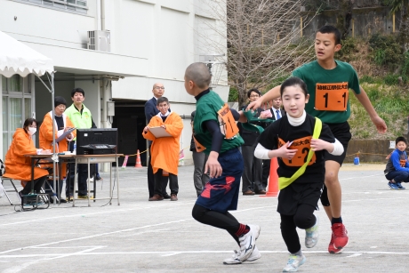 写真：小学生の部のようす