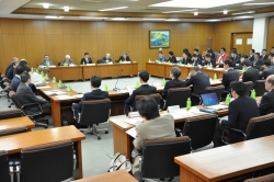 写真：会議の様子