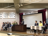 写真:私立幼稚園PTA連合会・小笠原会長