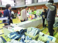 写真:染色体験ブース