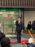 写真:参加者にごあいさつする区長