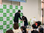 写真:環境日記の個人表彰