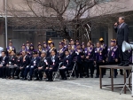 写真：花園小学校での式典の様子