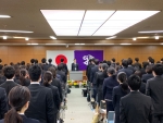 写真:全員起立!