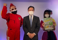 写真:スリーショット