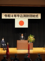 写真:ご挨拶される区長