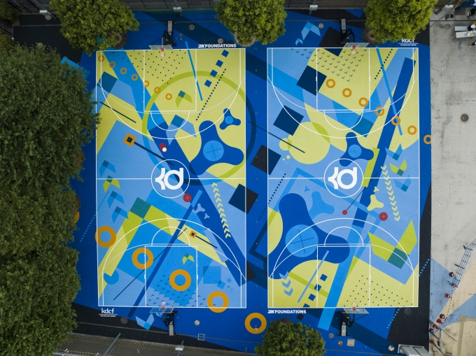 大久保公園「ケビン デュラント リノベーション アートコート プロジェクト 2022」の整備画像1