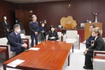 写真:懇談の様子1