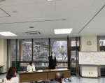 写真:ご挨拶する区長