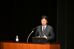 国立感染症研究センター病院 国際感染症センター長大曲貴夫先生が登壇 新宿区民医療公開講座新型コロナウイルス感染症の現状と今後の対応」を開催小写真2