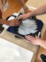 写真:型染め体験