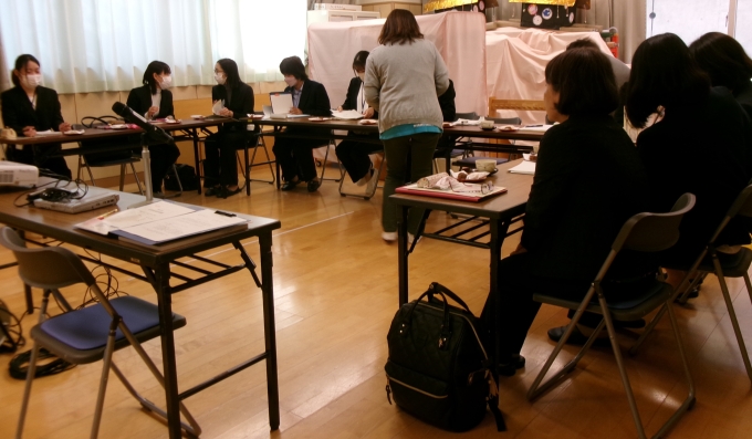静岡市立子ども未来局こども園課 幼児教育保育推進係の方々・こども園の先生方視察画像
