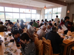 地域交流昼食会画像