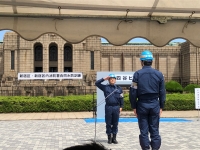 写真:訓練開始報告
