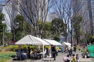 【角筈】新宿中央公園春まつり画像