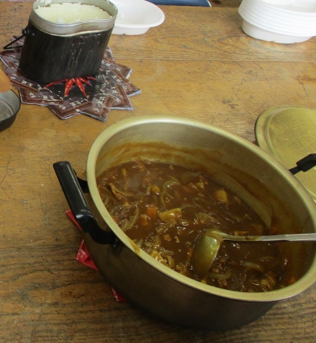 カレー作りの様子