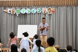 新宿子育てメッセを開催 手をつなごう みんなで子育て ハッピースマイル小写真3