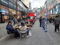 写真[3]：キッチンカー